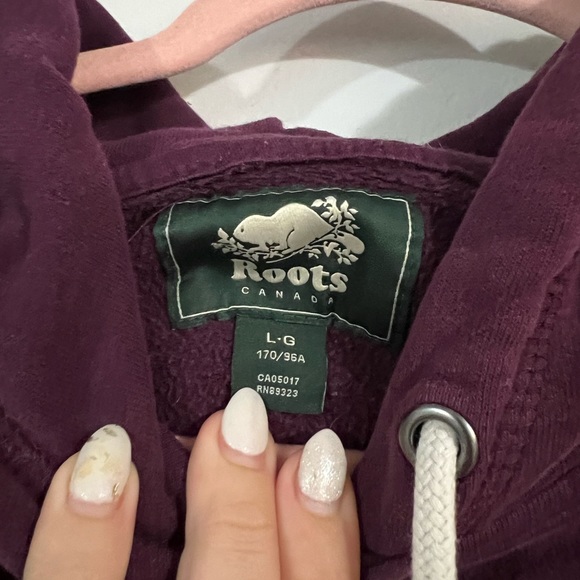 Burgundy roots hoodie - Picture 7 of 9